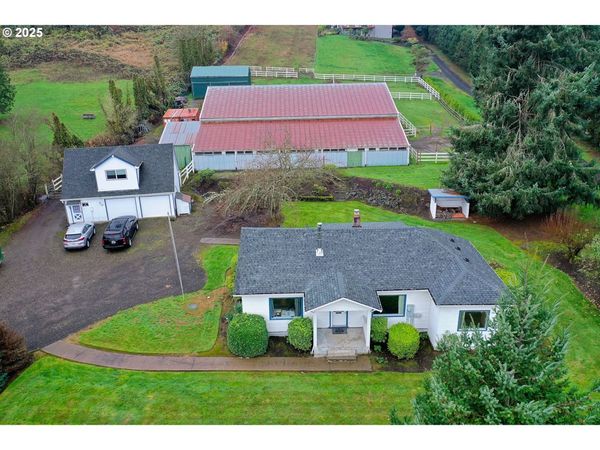 27001 NW SAINT HELENS RD, Scappoose, OR 97056