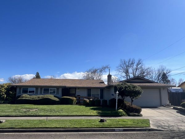 2284 Jubilant Avenue, Medford, OR 97504