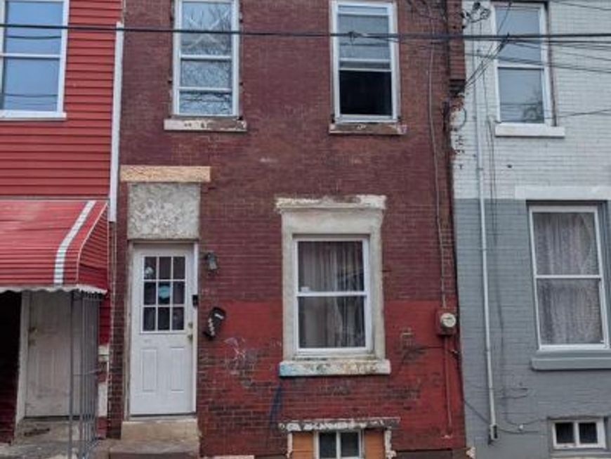 2865 N Leithgow Street, Philadelphia, PA 19133 Main Photo