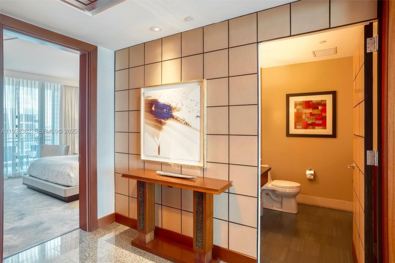 10295 Collins Ave., Unit 1014, Bal Harbour, FL 33154 Photo