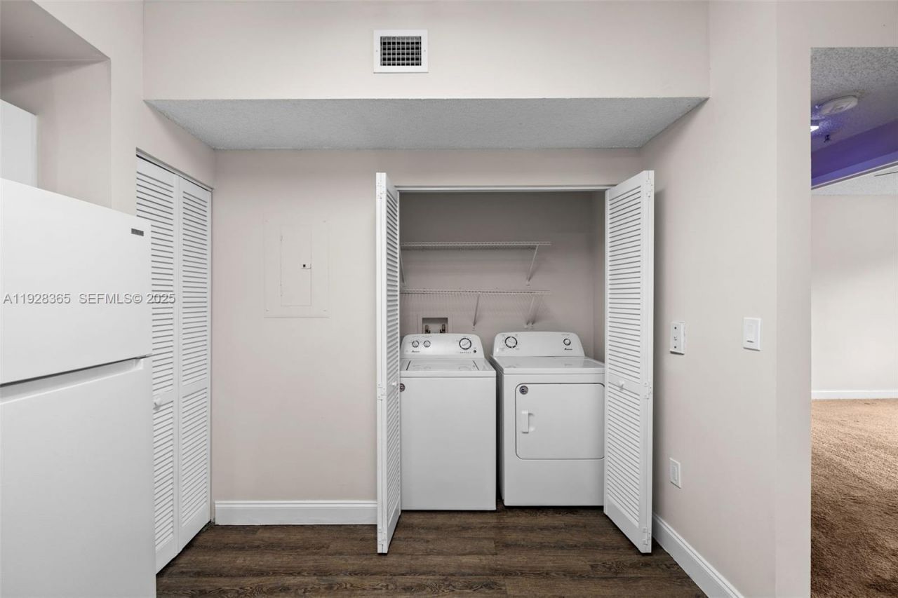 6976 SW 39th St, Unit G102, Davie, FL 33314 Photo