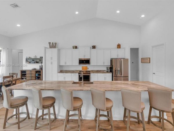 17924 N 68th St N, Loxahatchee, FL 33470