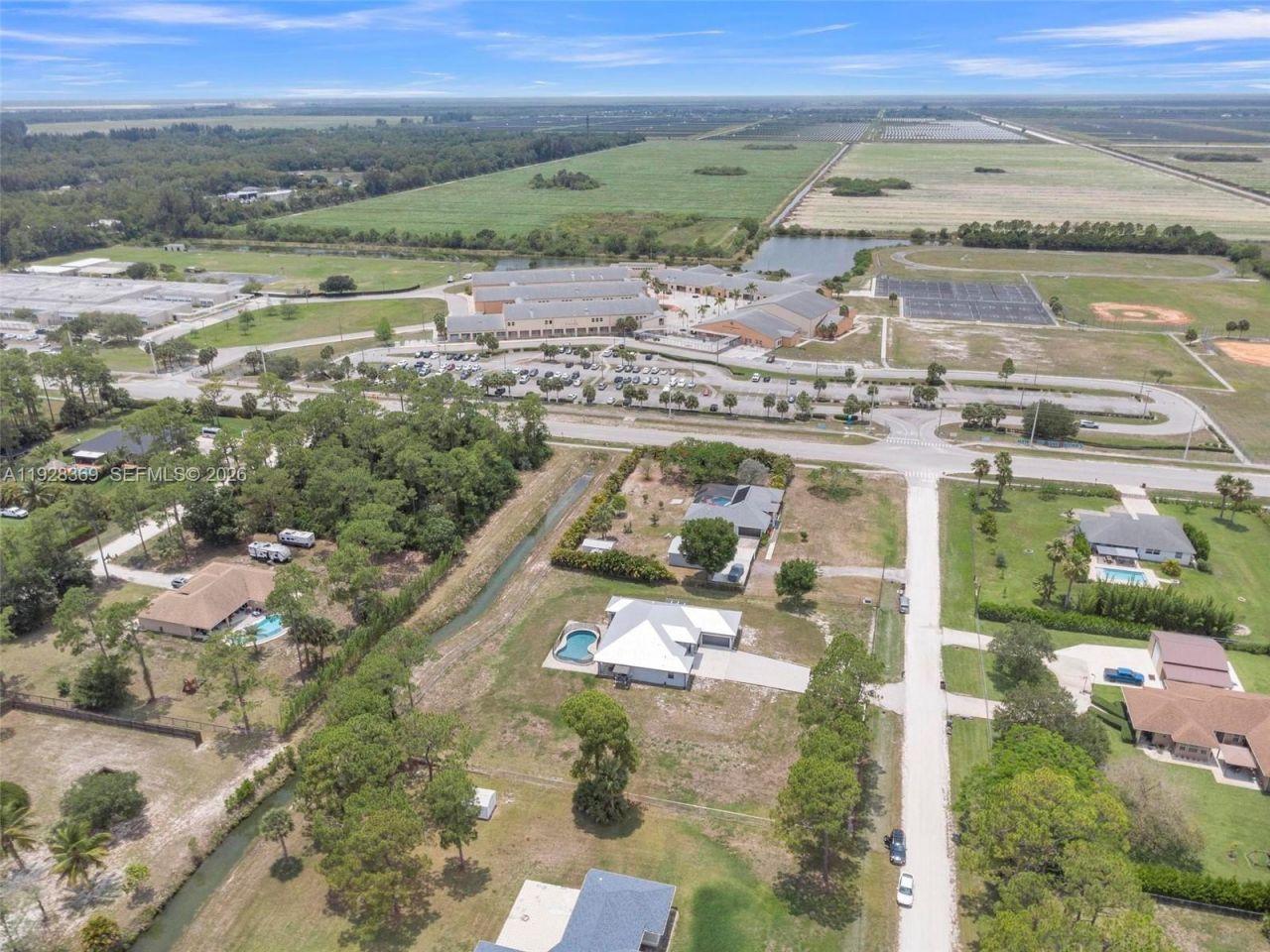 17924 N 68th St N, Loxahatchee, FL 33470 Photo