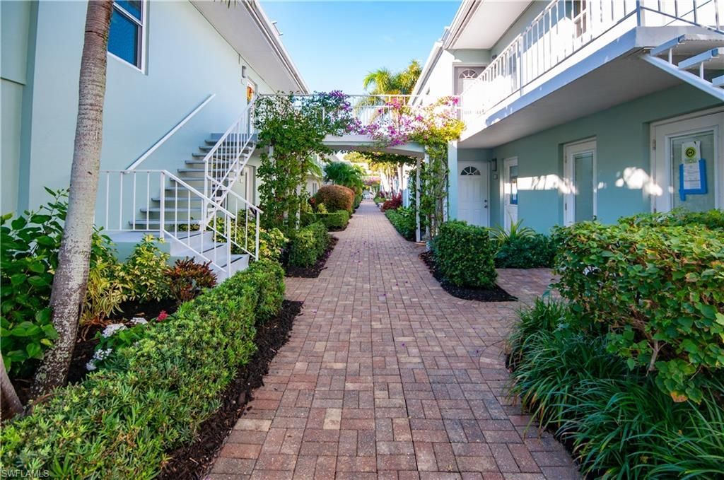 641 12th Ave S, Unit 641, Naples, FL 34102 Photo