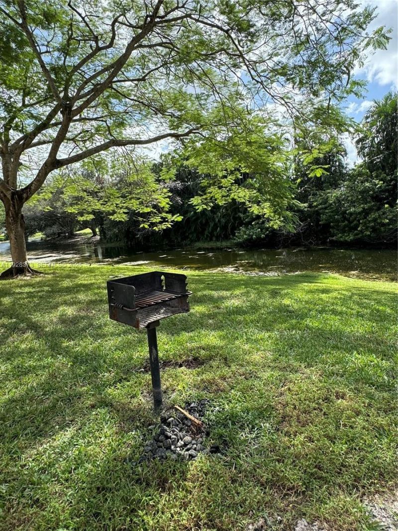 12620 Vista Isles Dr, Unit 1022, Sunrise, FL 33325 Photo