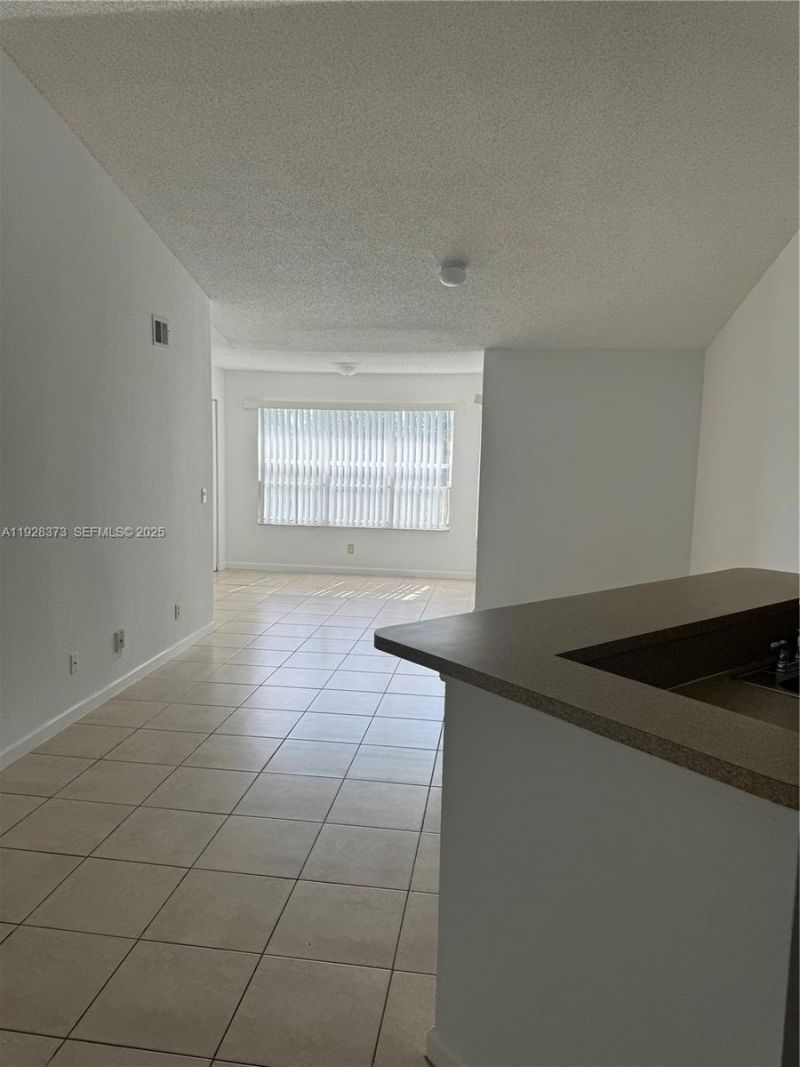 12620 Vista Isles Dr, Unit 1022, Sunrise, FL 33325 Photo