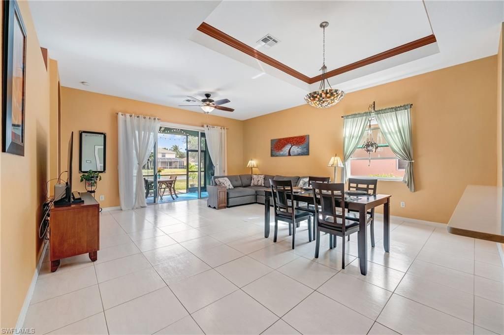 2549 Deerfield Lake Ct, Cape Coral, FL 33909 Photo