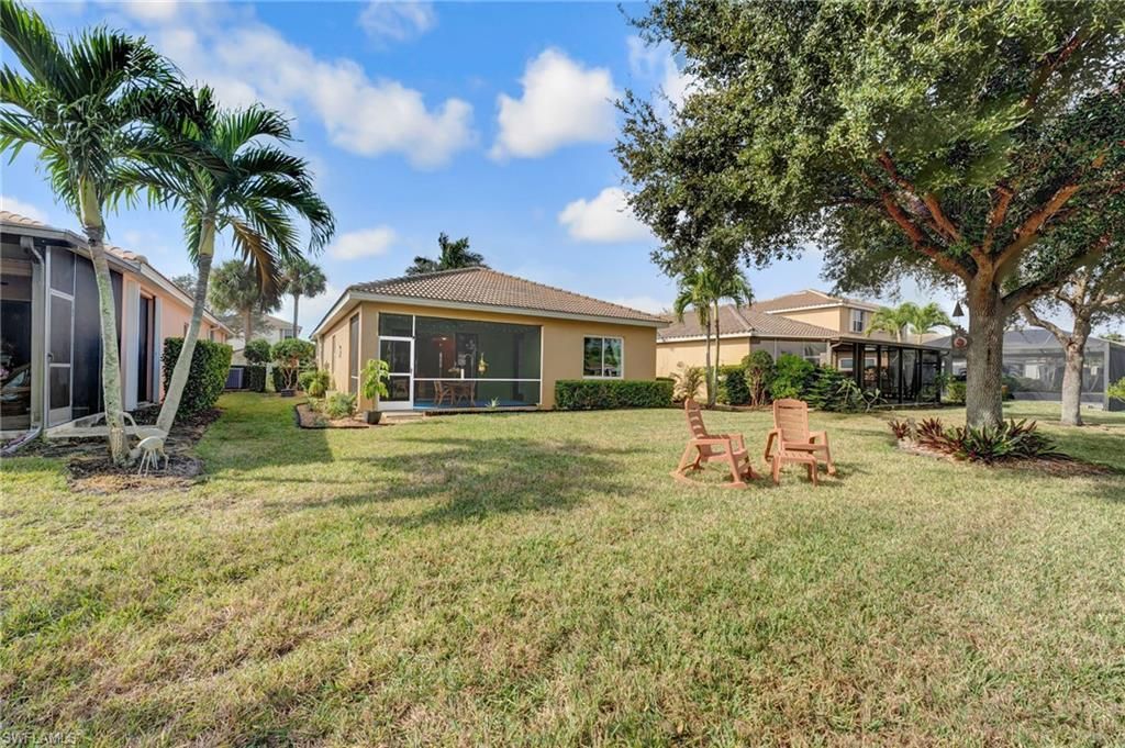 2549 Deerfield Lake Ct, Cape Coral, FL 33909 Photo