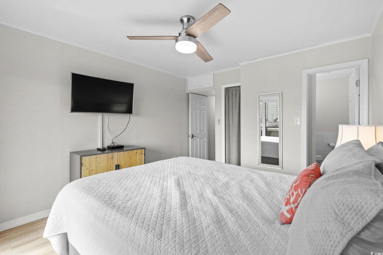 9501 Shore Dr. Photo 27