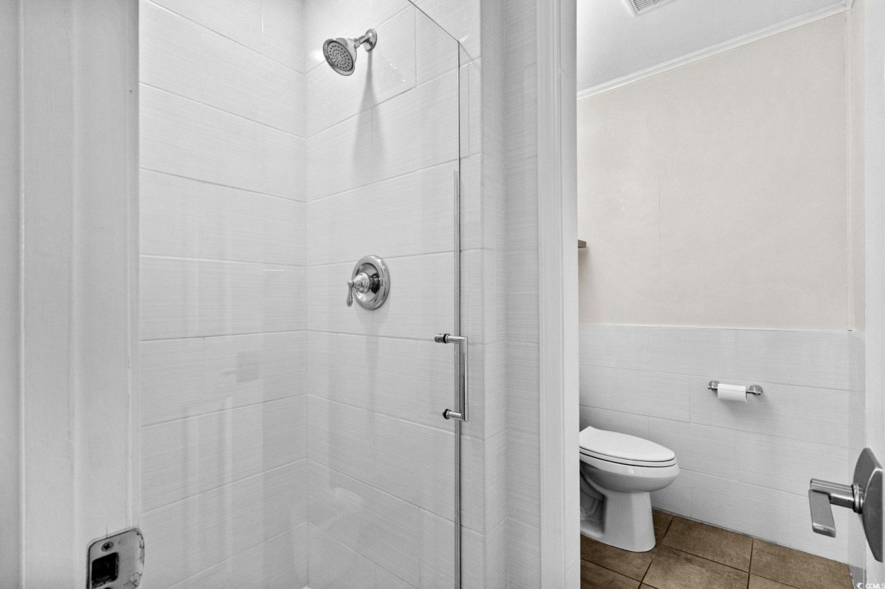 9501 Shore Dr. Photo 29