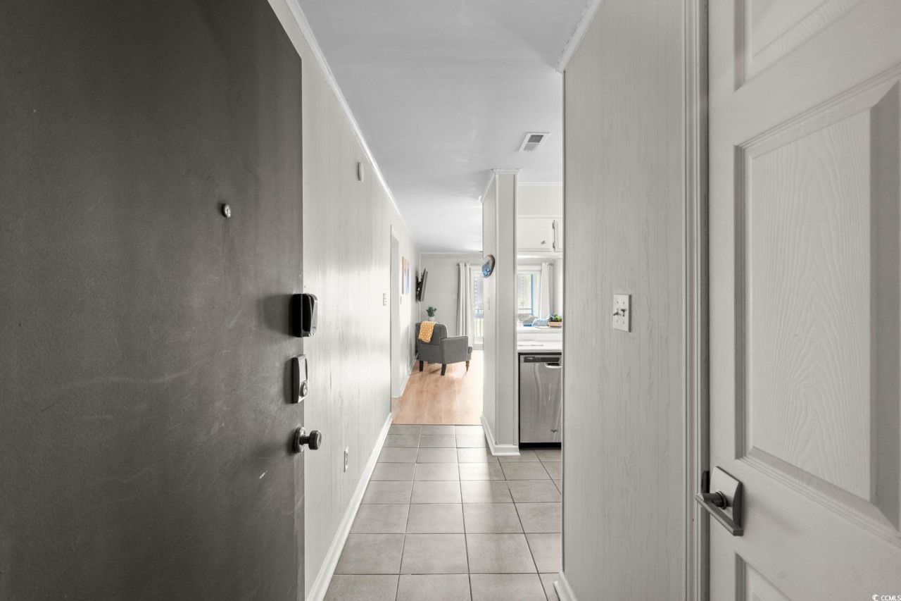 9501 Shore Dr. Photo 7