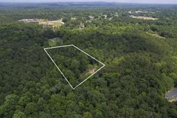 100 Bishop Lane  photo 4