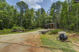 100 Bishop Lane  photo 4