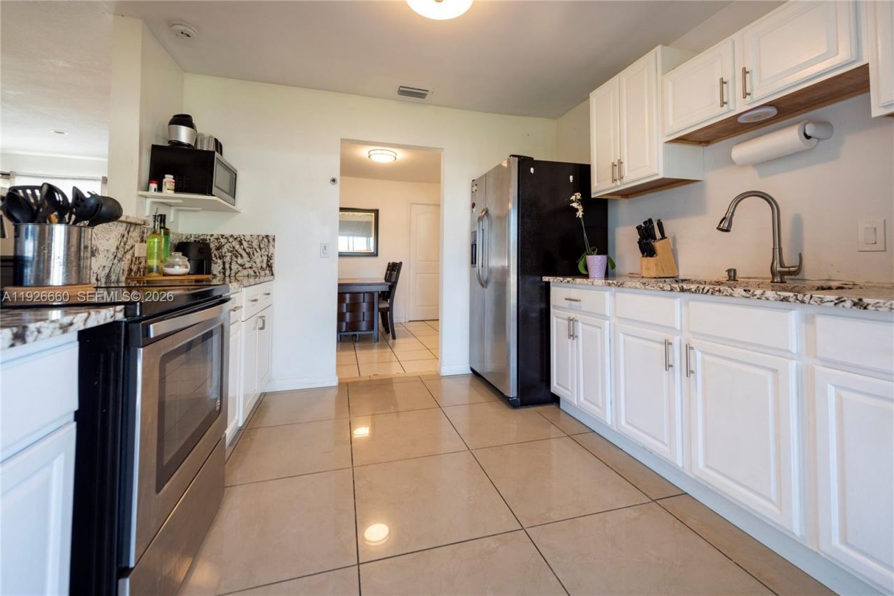 9331 NW 24th Pl, Sunrise, FL 33322 Photo