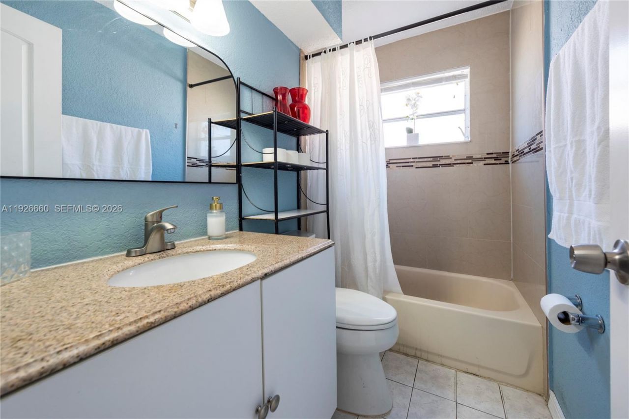 9331 NW 24th Pl, Sunrise, FL 33322 Photo