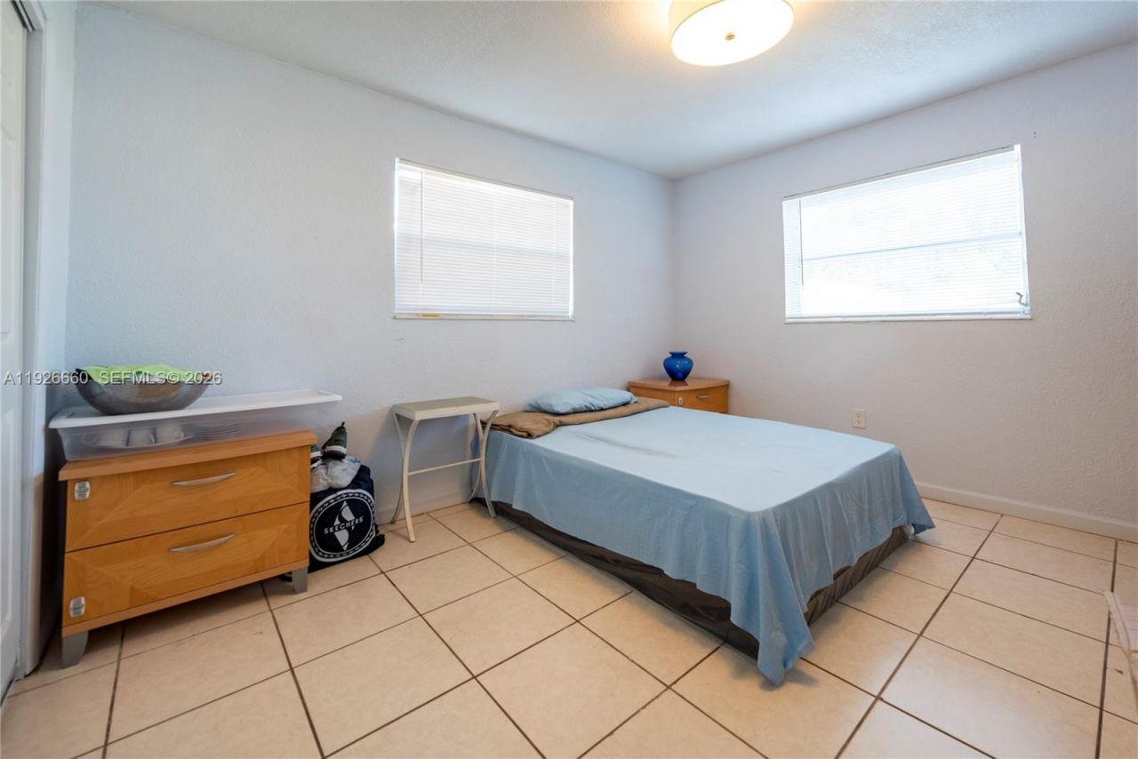 9331 NW 24th Pl, Sunrise, FL 33322 Photo