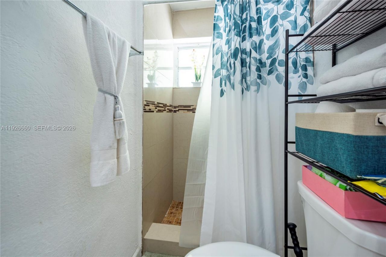 9331 NW 24th Pl, Sunrise, FL 33322 Photo