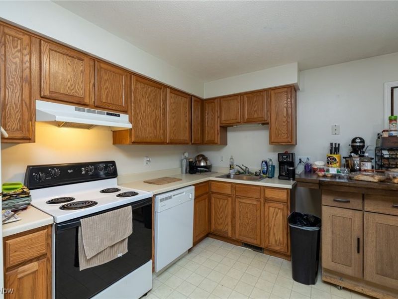 48903 N Ridge Road, Amherst, OH 44001 Photo 29