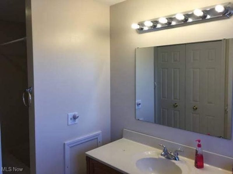 48903 N Ridge Road, Amherst, OH 44001 Photo 8