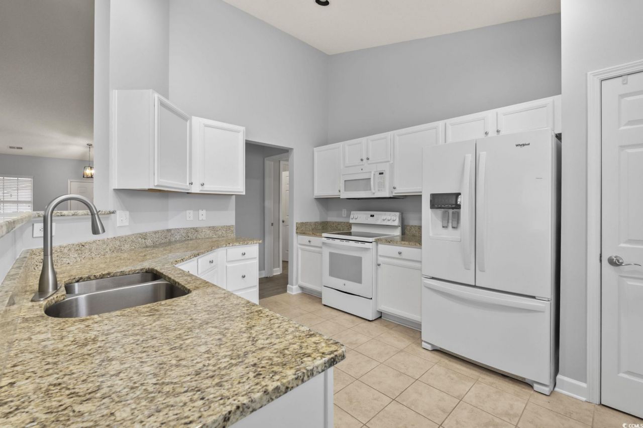 152 Rose Water Loop Photo 14