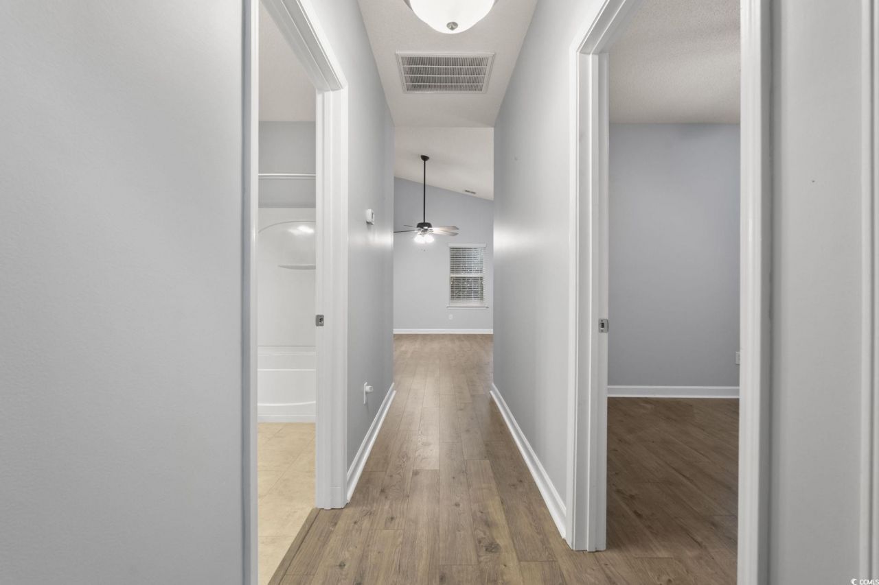 152 Rose Water Loop Photo 29