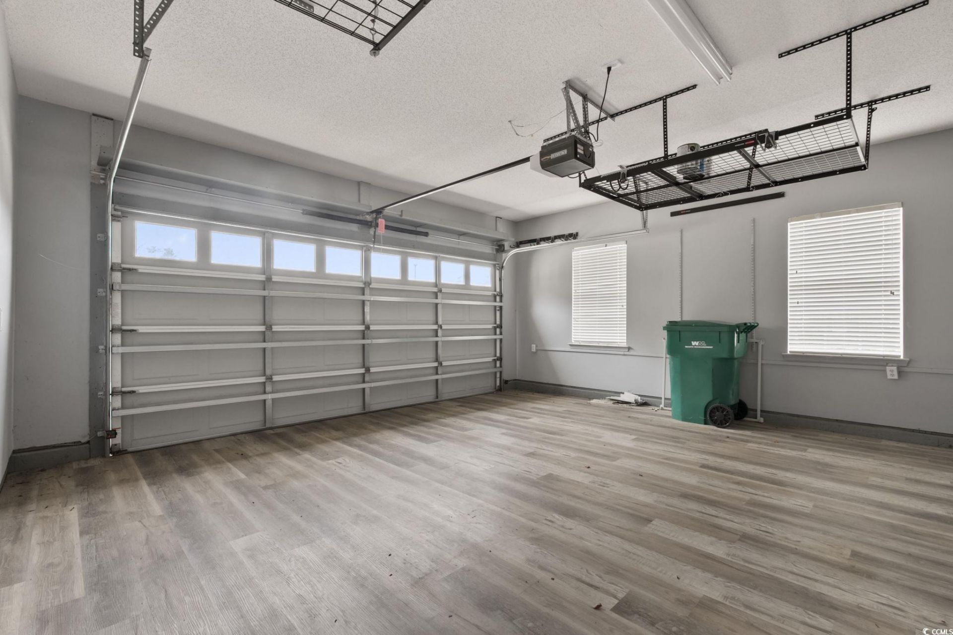 152 Rose Water Loop Photo 31