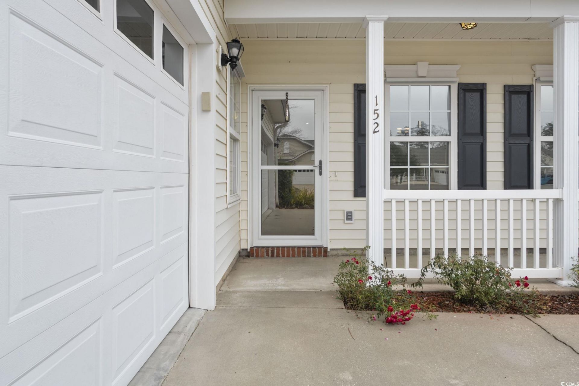 152 Rose Water Loop Photo 35