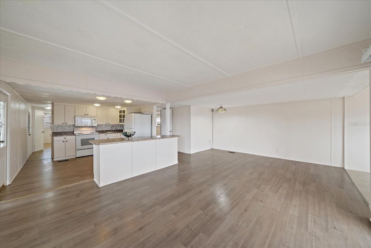 232 Bimini Drive, Palmetto, FL 34221 Photo