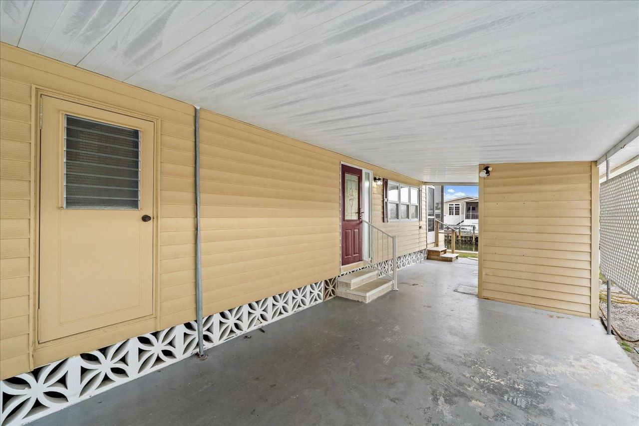 232 Bimini Drive, Palmetto, FL 34221 Photo