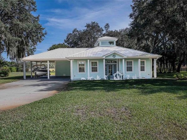 2424 BURNS AVENUE, LAKE WALES, FL 33898