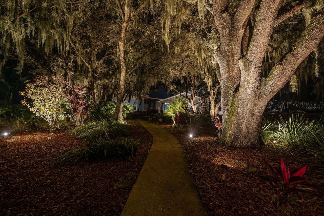 2424 Burns Avenue, Lake Wales, FL 33898 Photo