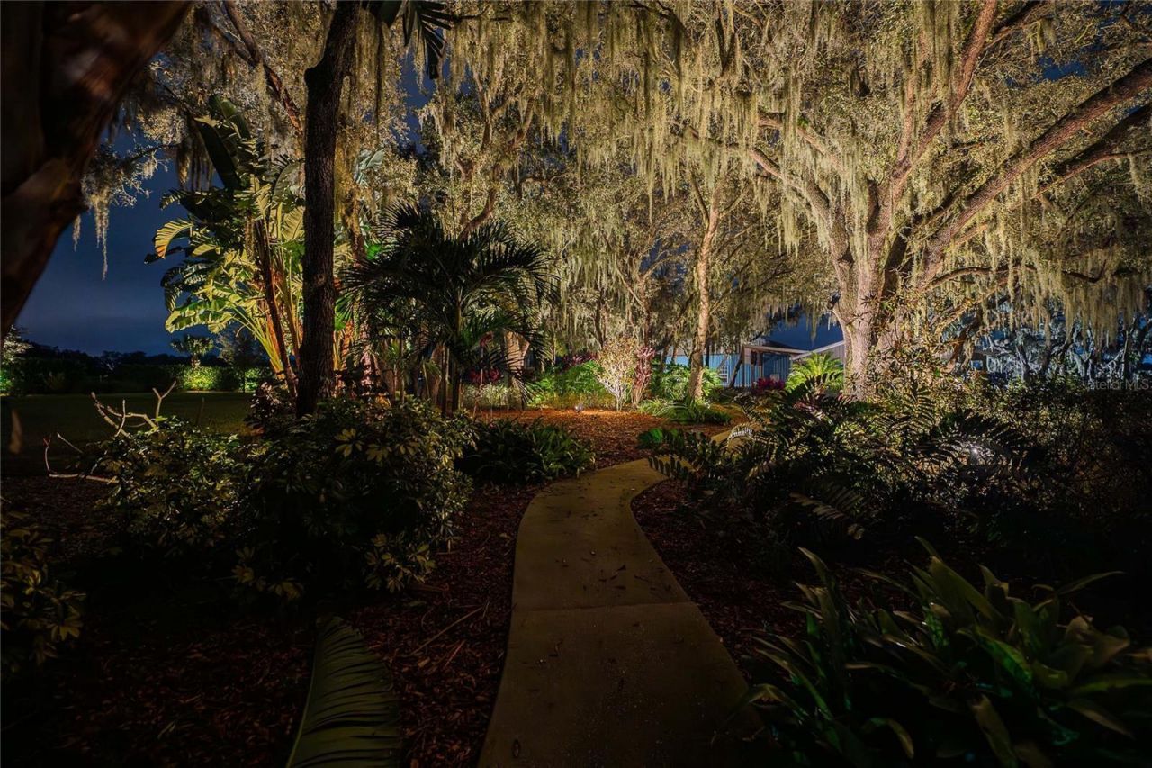 2424 Burns Avenue, Lake Wales, FL 33898 Photo