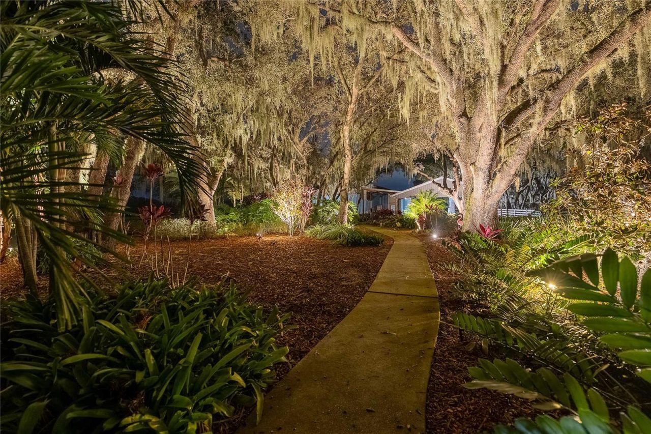 2424 Burns Avenue, Lake Wales, FL 33898 Photo