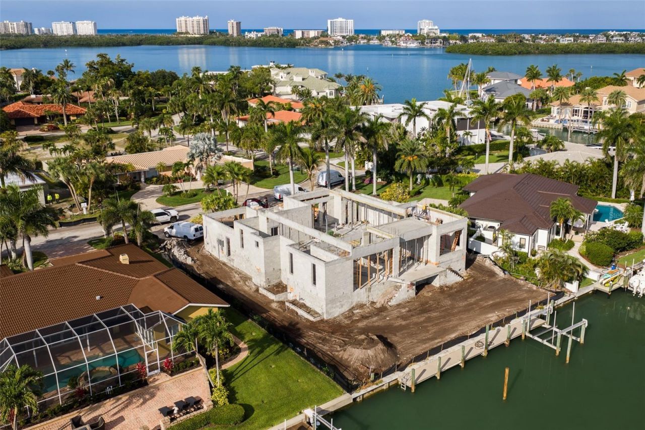 526 N Spoonbill Drive, Sarasota, FL 34236 Photo