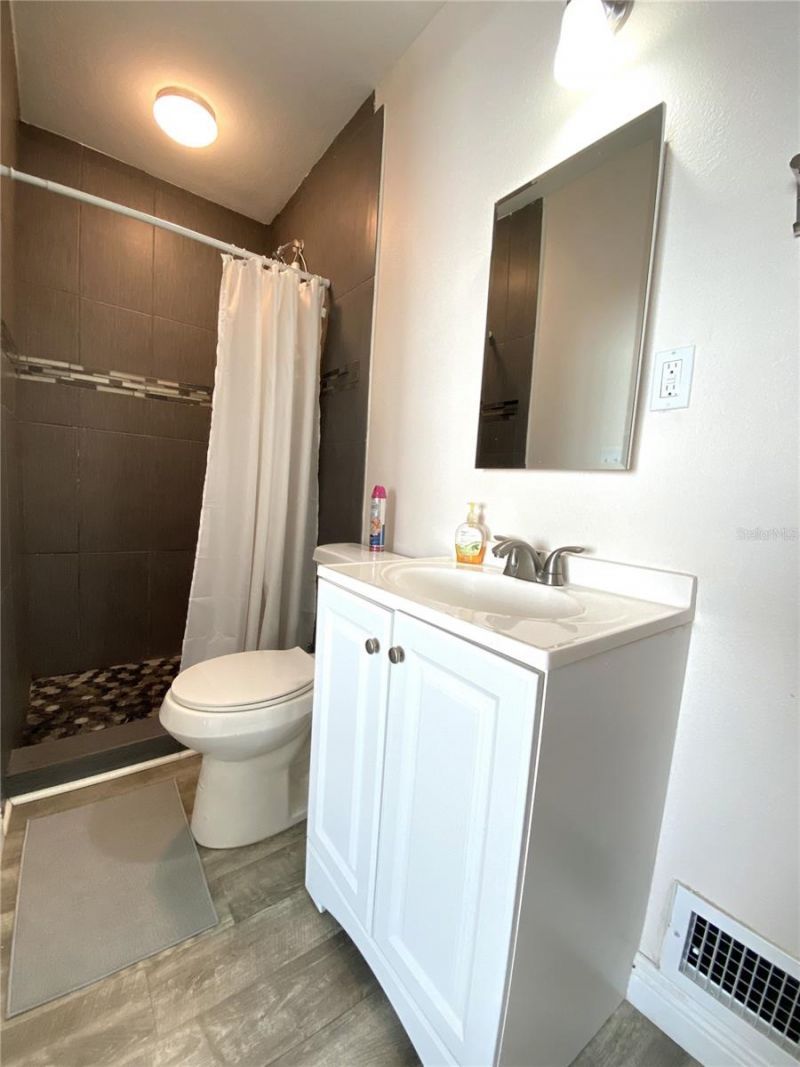 2511 18th Street W, Bradenton, FL 34205 Photo