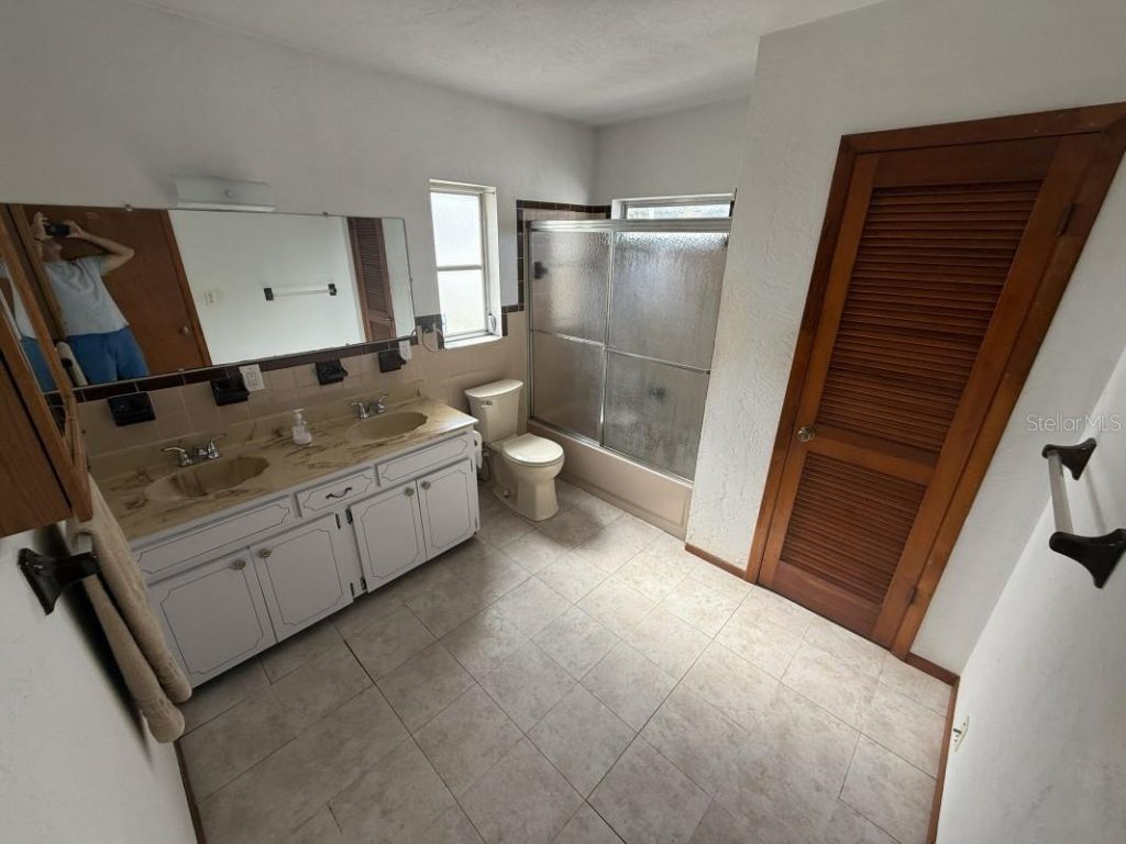 3676 Abington Avenue S, Saint Petersburg, FL 33711 Photo