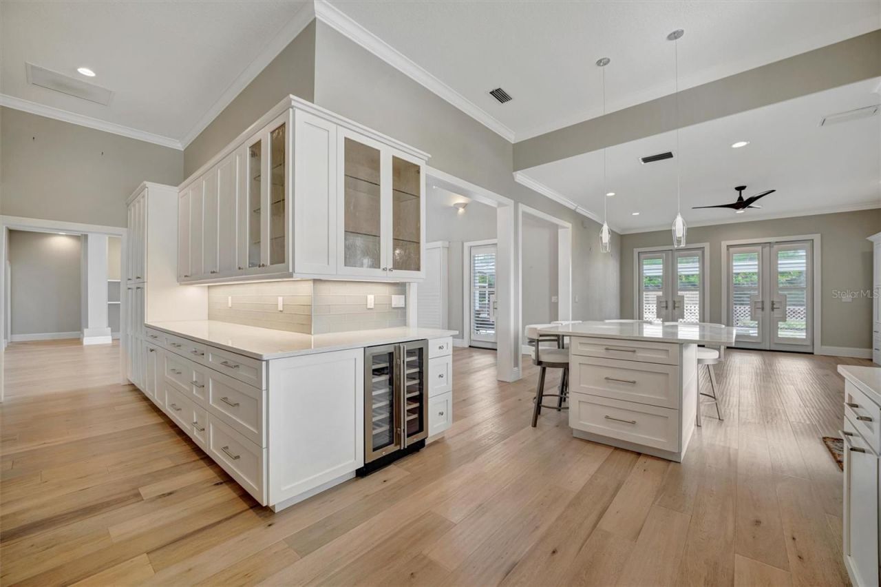 1511 N Lake Shore Drive, Sarasota, FL 34231 Photo