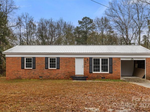 4679 Kickturn Road, Heath Springs, SC 29058