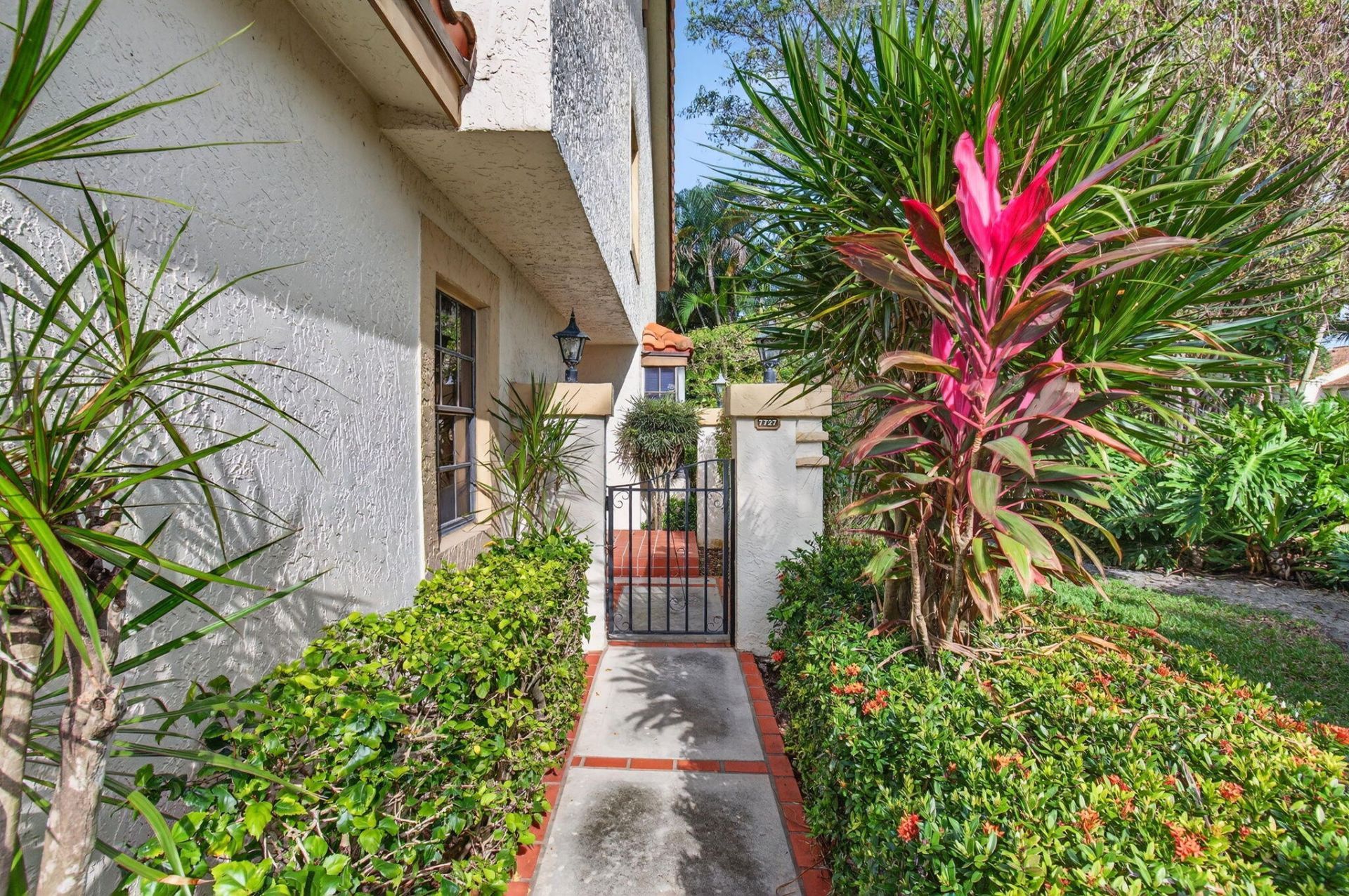 7727 La Mirada Drive, Boca Raton, FL 33433 Photo