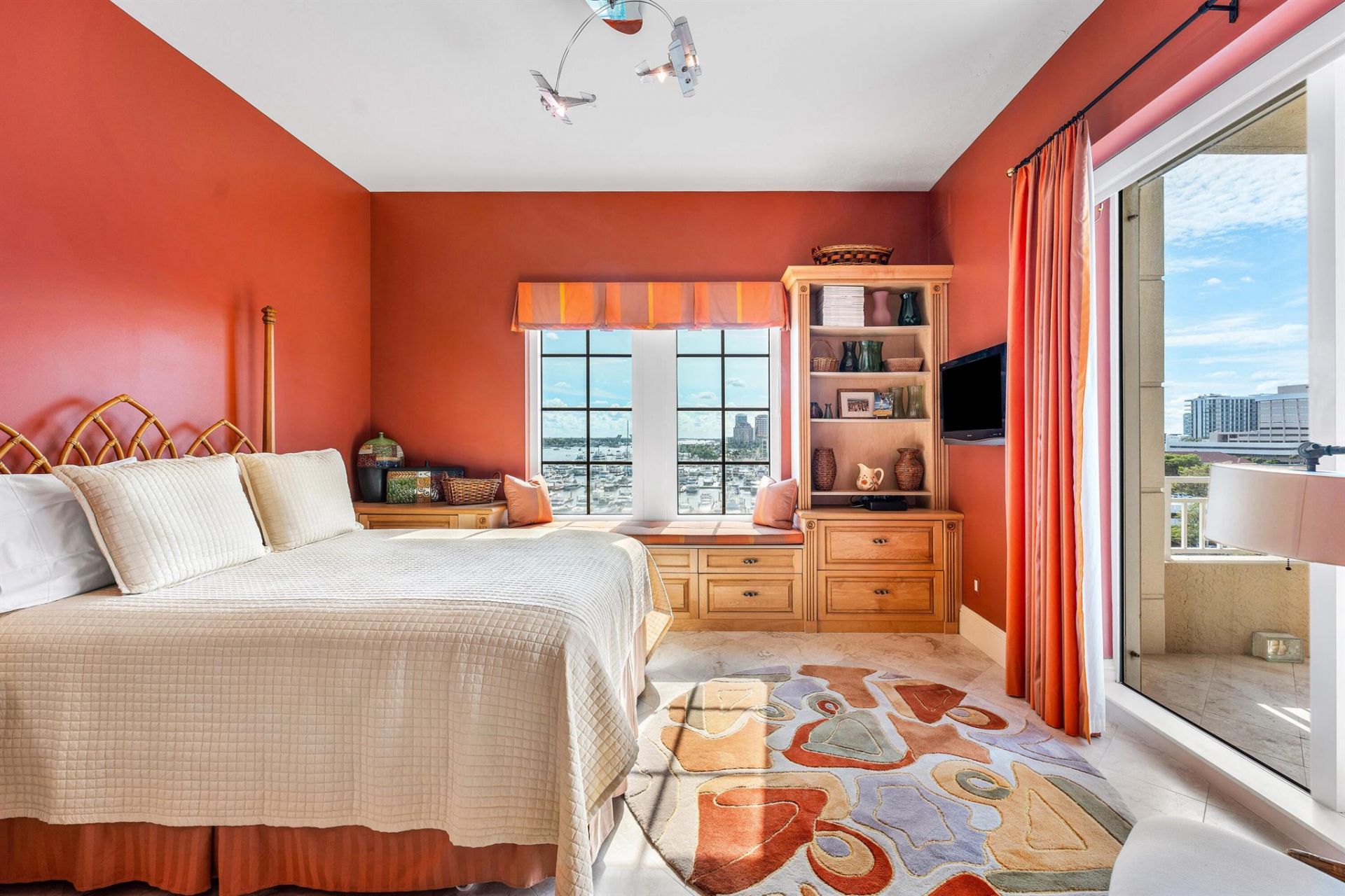 622 N Flagler Drive, Unit 604, West Palm Beach, FL 33401 Photo