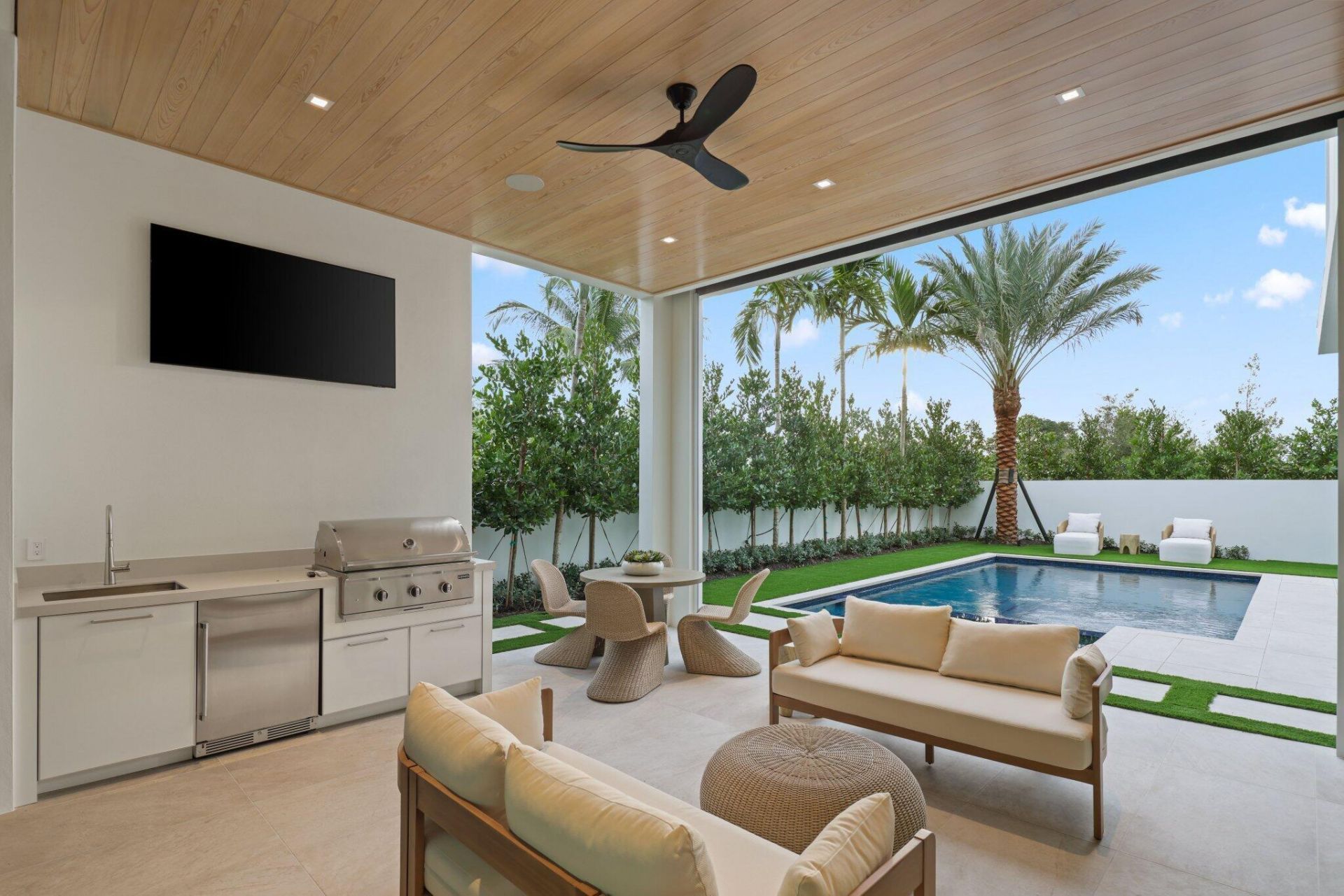 340 Grove Place, Delray Beach, FL 33444 Photo