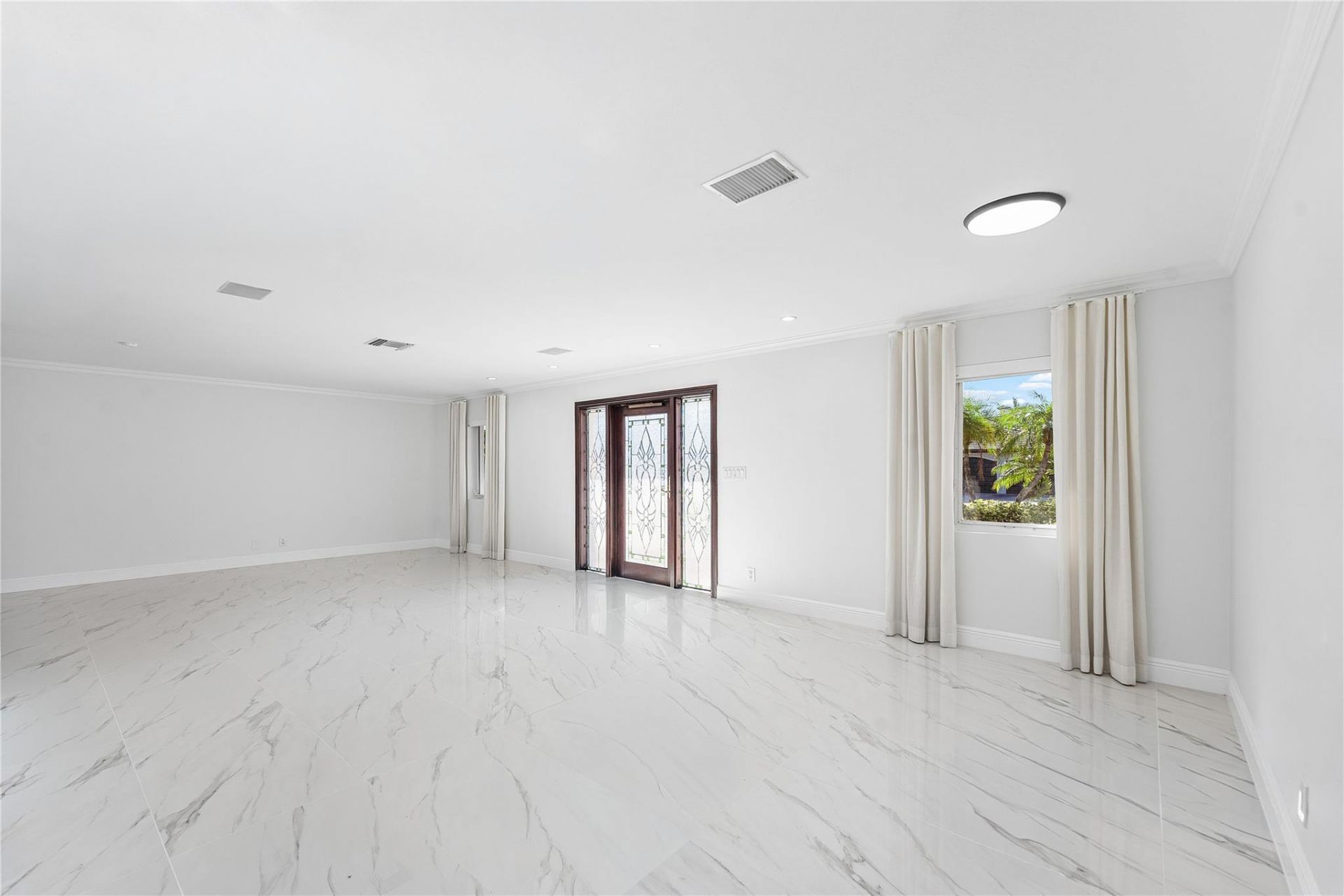 2443 NE 26th Street, Lighthouse Point, FL 33064 Photo