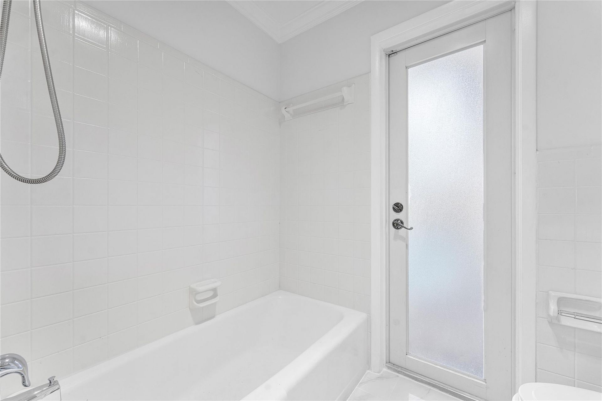 2443 NE 26th Street, Lighthouse Point, FL 33064 Photo