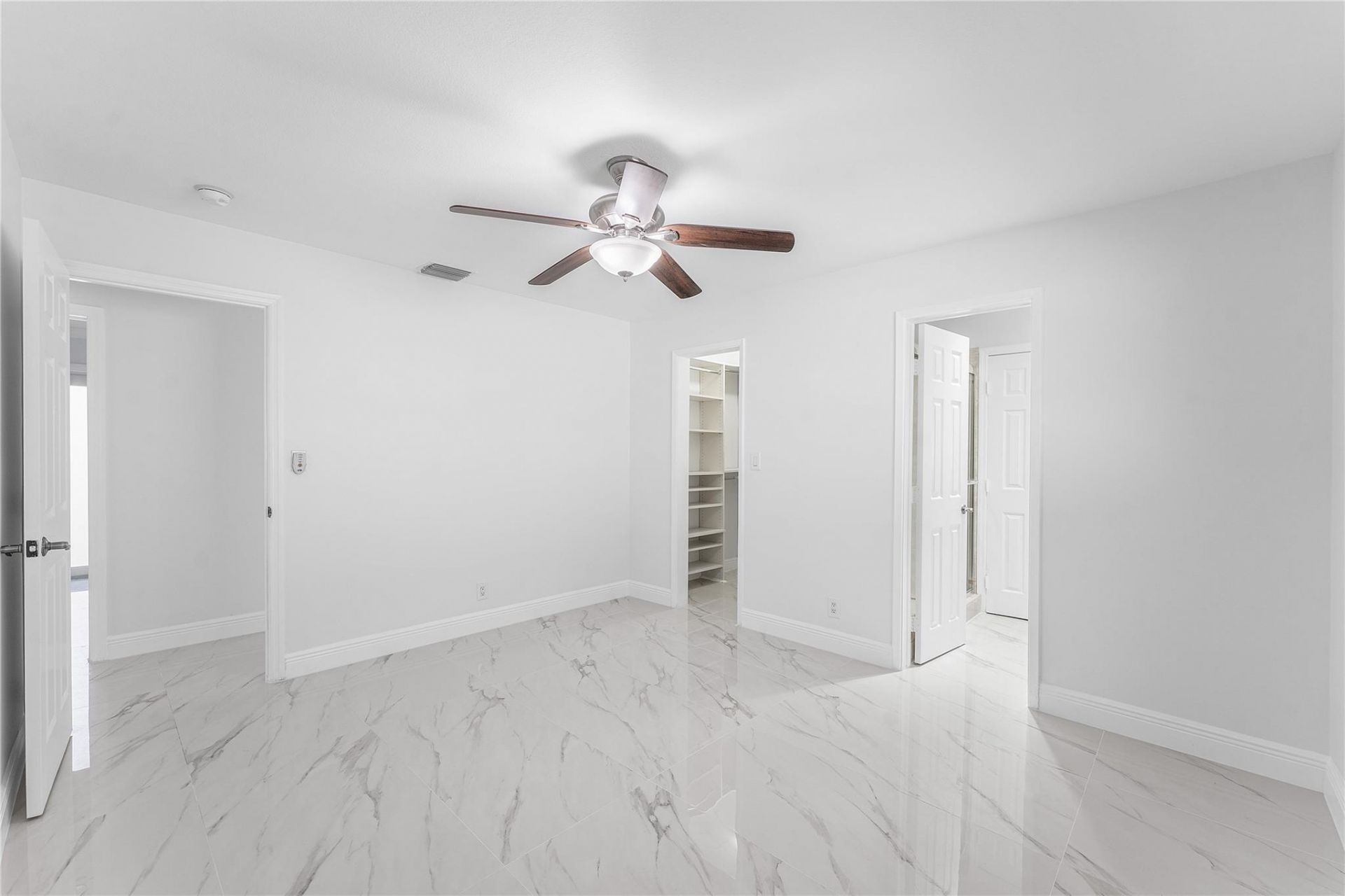 2443 NE 26th Street, Lighthouse Point, FL 33064 Photo