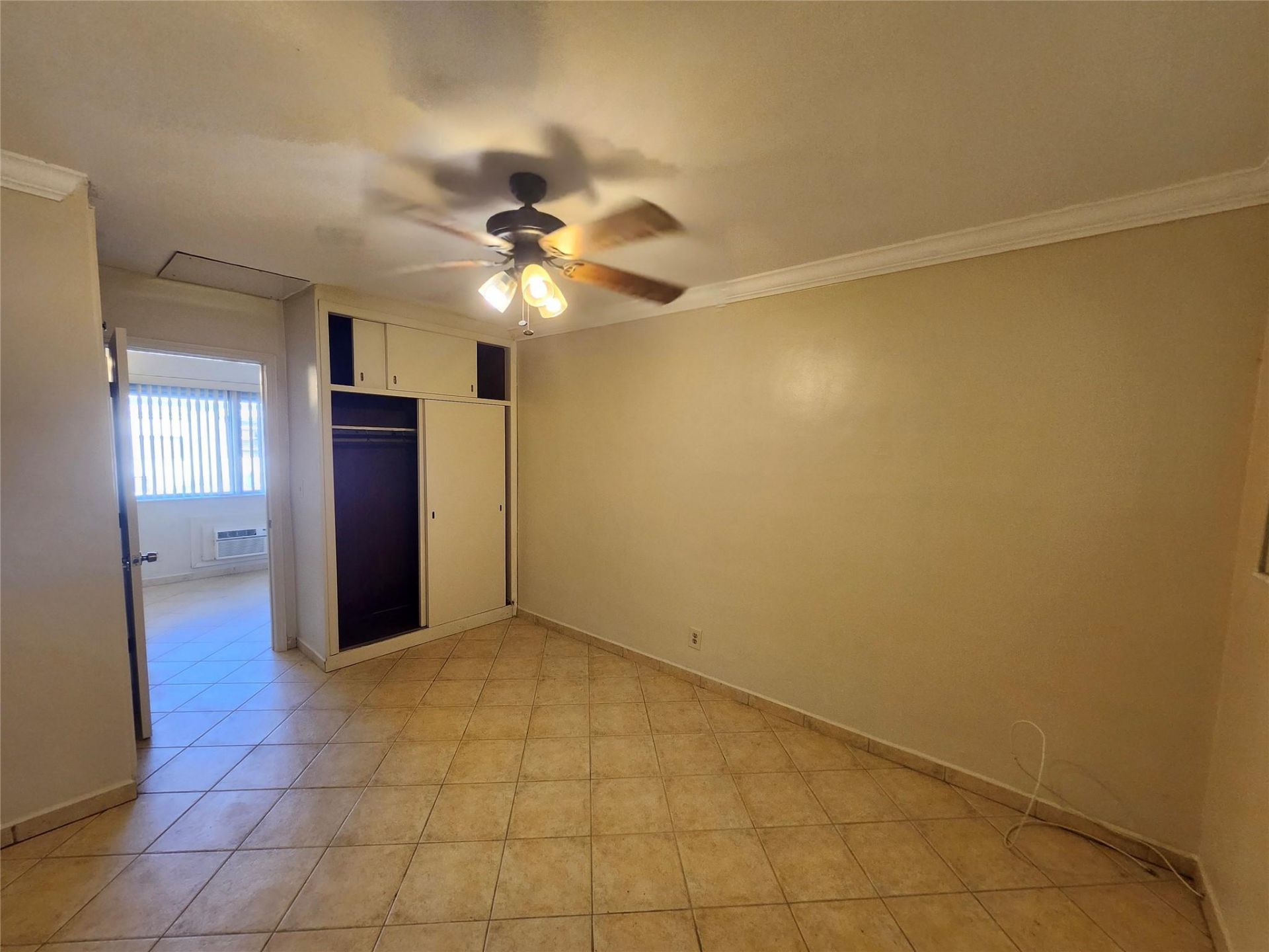 2213 Lincoln Street, Unit 14, Hollywood, FL 33020 Photo