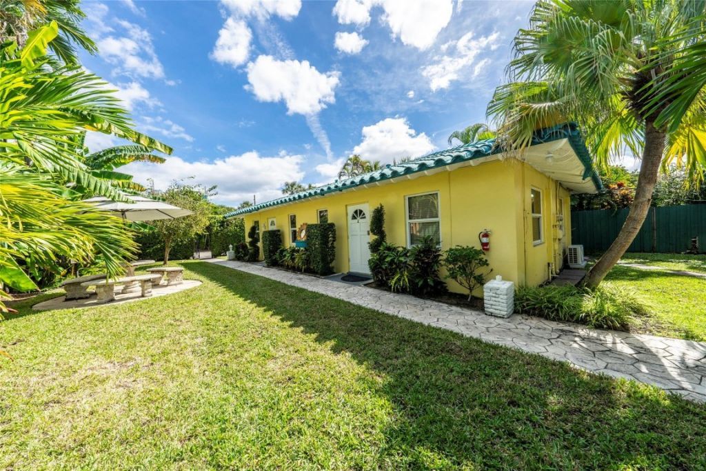 305 Hibiscus Avenue, Pompano Beach, FL 33062 Photo