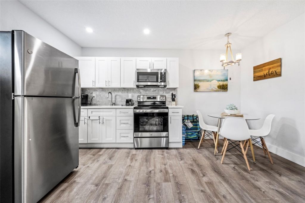 305 Hibiscus Avenue, Pompano Beach, FL 33062 Photo