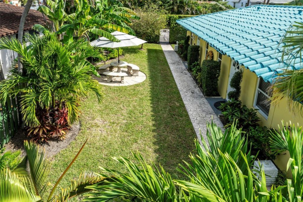 305 Hibiscus Avenue, Pompano Beach, FL 33062 Photo