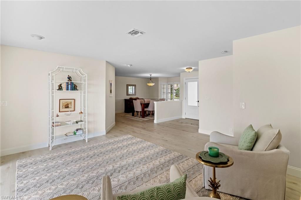 864 S Town And River Dr, Fort Myers, FL 33919 Photo