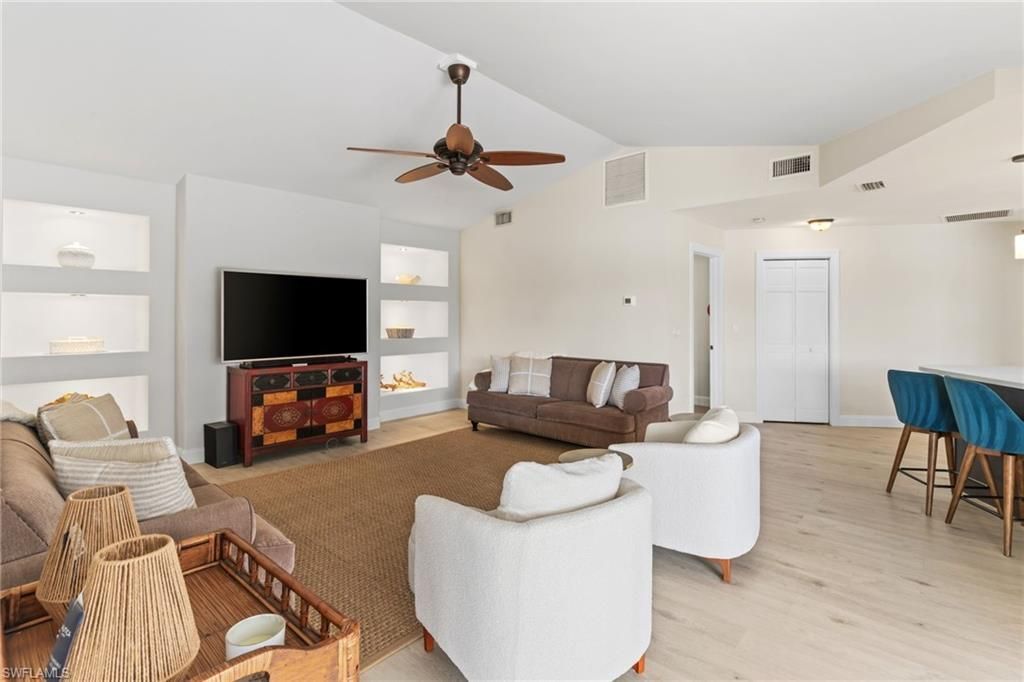 864 S Town And River Dr, Fort Myers, FL 33919 Photo